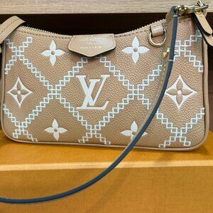 Louis Vuitton Arizona Cream Empreinte Broderies